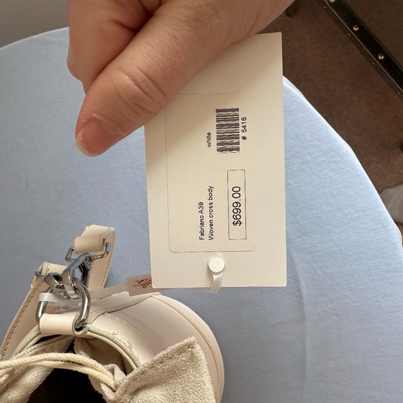 NWT Fabriano White Woven Crossbody Small Bucket Bag - Picture 7 of 8